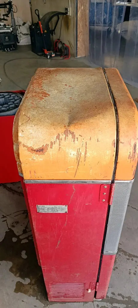 DISTRIBUTEUR VENDO Coca Cola XV80C